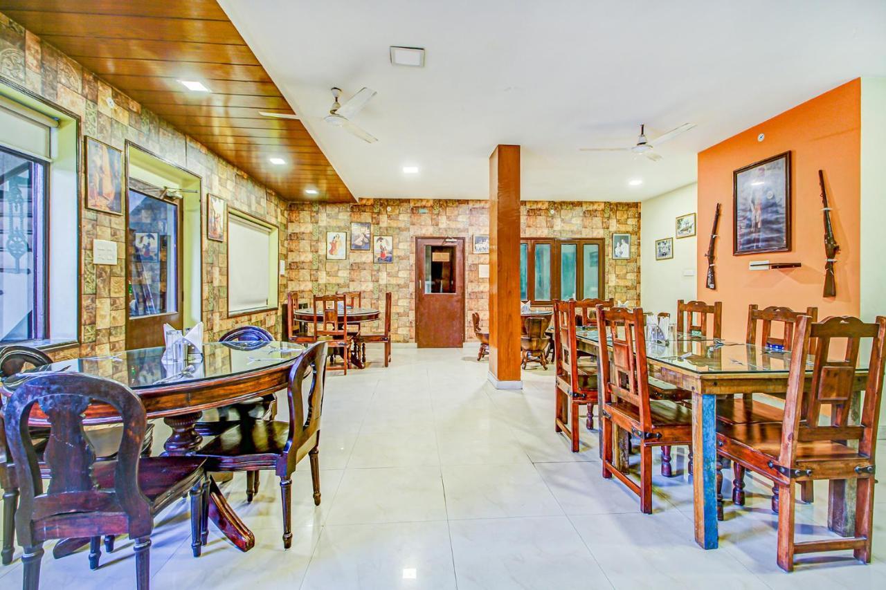 Fabexpress Utsav Villas Джапур Экстерьер фото